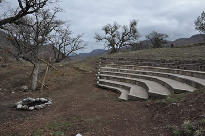 Amphitheatre (pic 1)